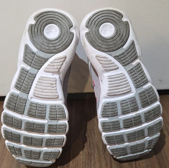 Women's Bright Pink And Gray Under Armour Shoes, Size 6.5 - Picture 13 of 15